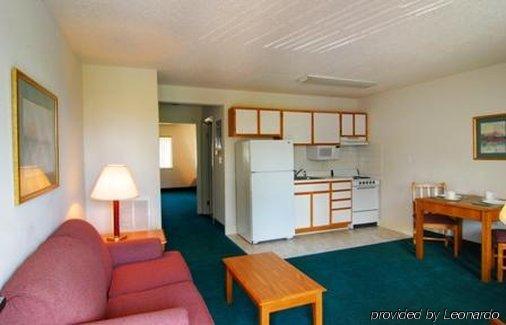 Affordable Suites シャーロッツビル 部屋 写真