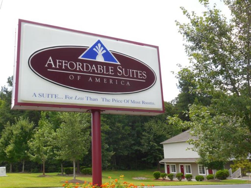 Affordable Suites シャーロッツビル エクステリア 写真